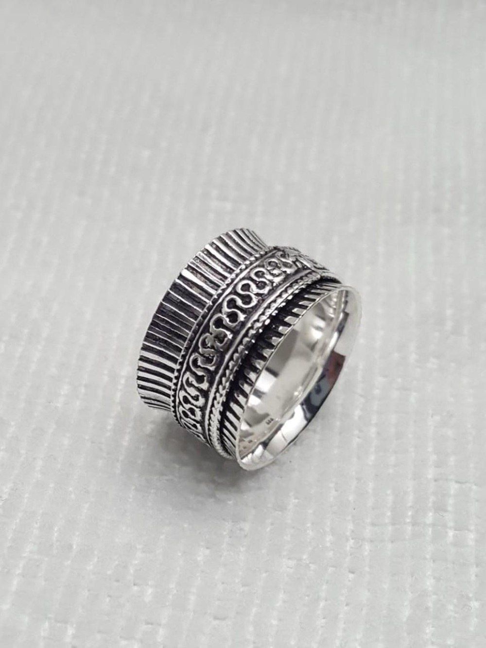 925 Silver Style Textured Spinner Ring  Band